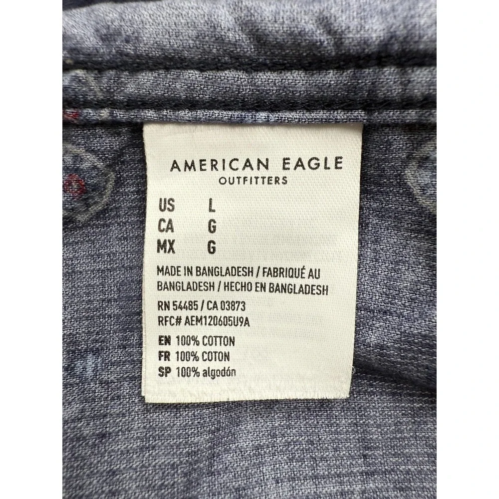 American Eagle Shirt Mens Large Medallion Print Corduroy Button Down Classic Fit